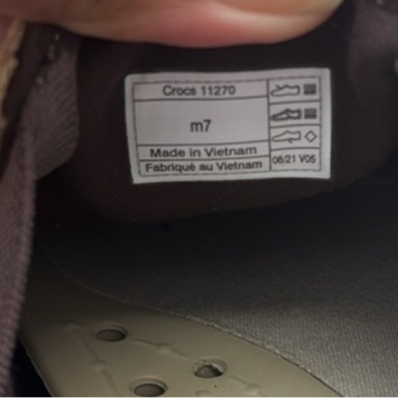 CROCS Tan Slip-On Canvas Loafers Comfortable Casual Footwear - Picture 5 of 6